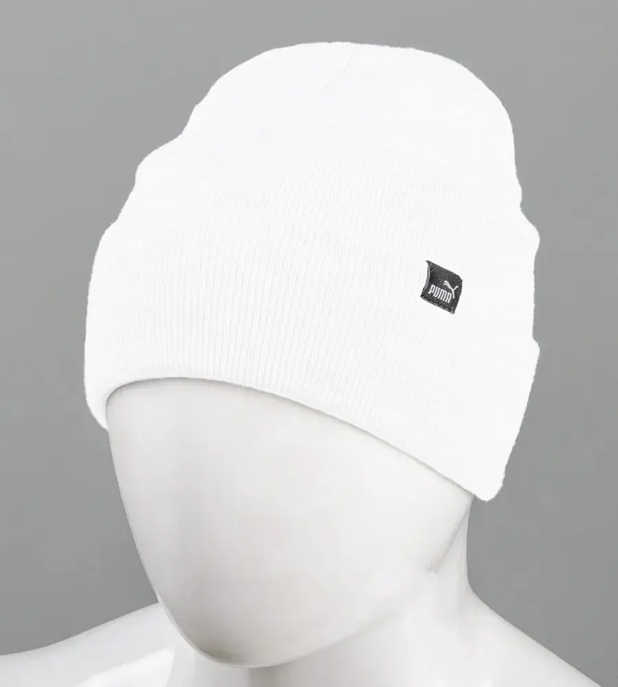 Шапка подвійна з відворотом з нашивкою 